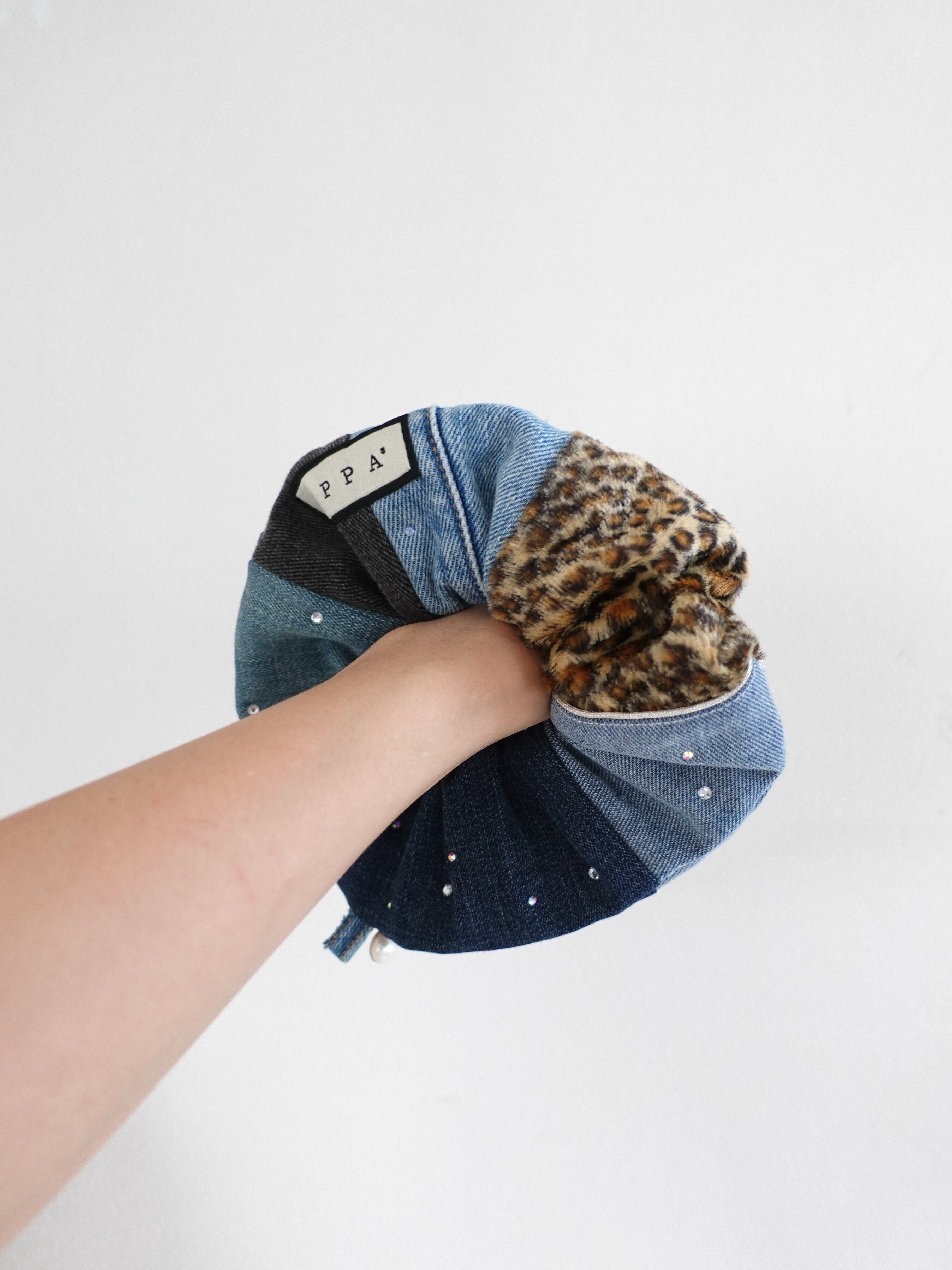 1点【バッグチャーム付】16cm ChouChou Upcycled Denim Bijou アップ