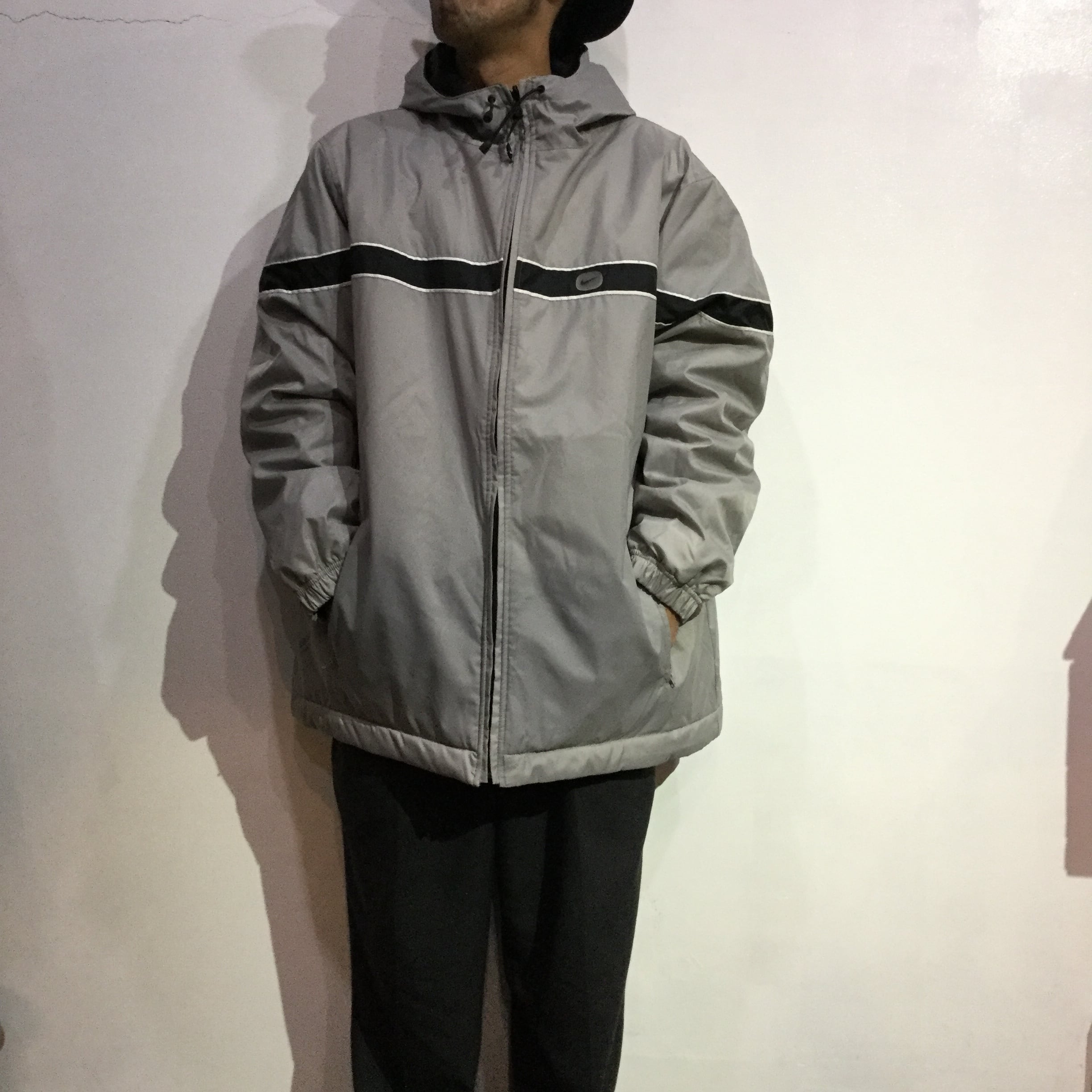 送料無料』NIKE リバーシブルジャケット ナイロン フリース L ス 