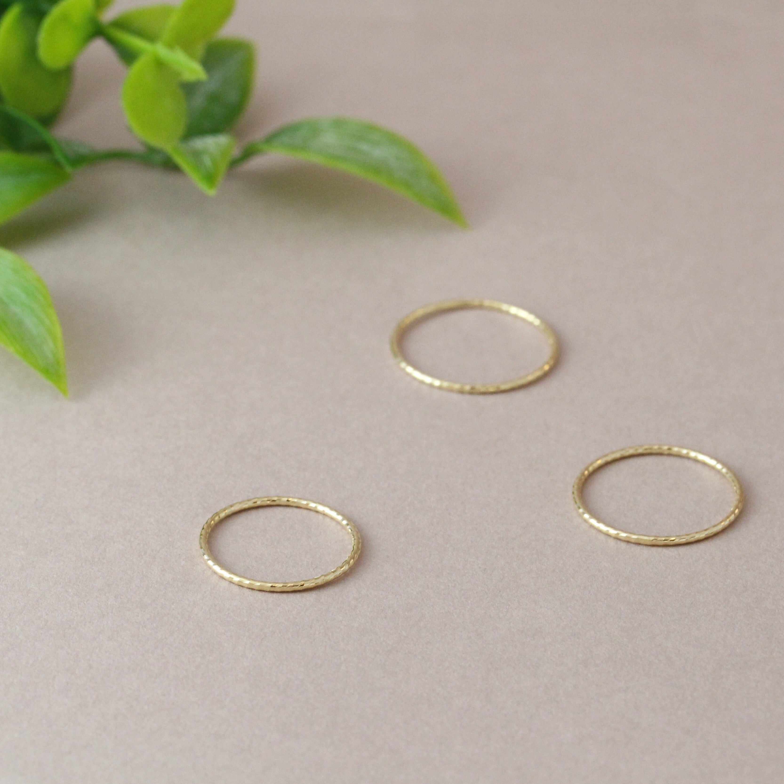 K10 1mm イエローゴールド カットワイヤーリング つけっぱなし No.138