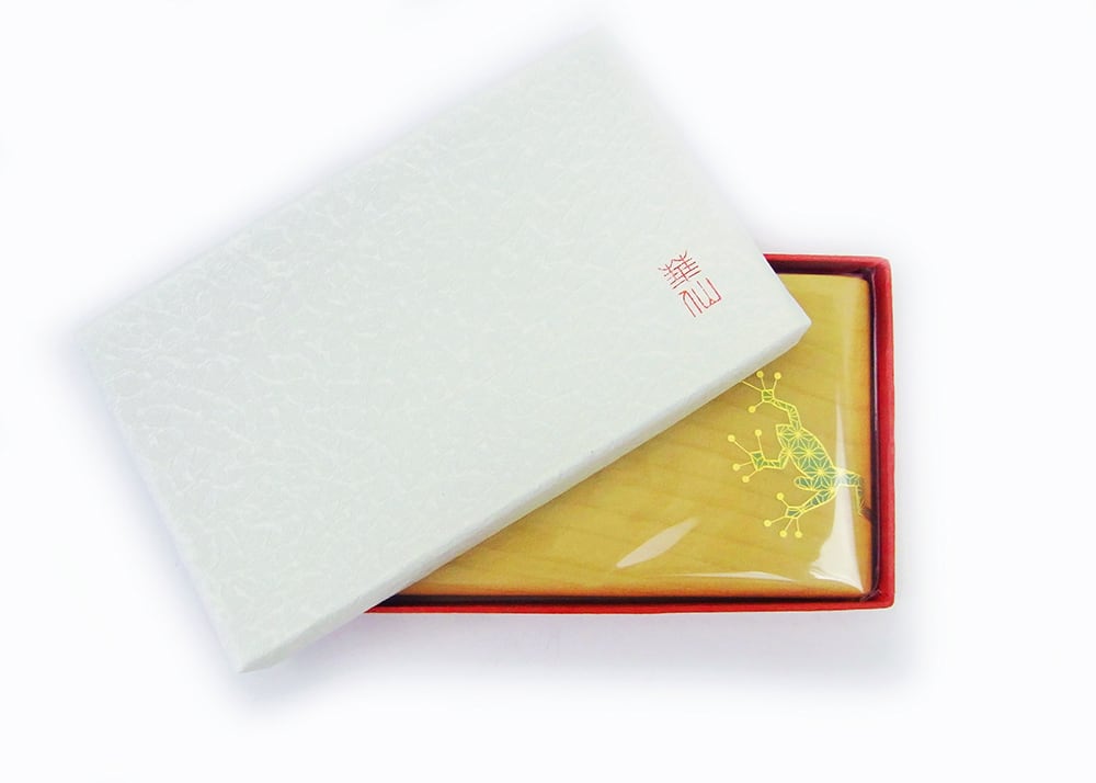 截金 名刺入れ kirikane 渦巻き蛙 截金 名刺入れ kirikane 麻の葉蛙 | caeru