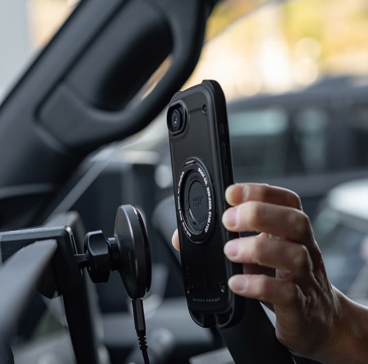 ROOT CO.【iPhone17専用】GRAVITY Shock Resist Case Rugged Plus