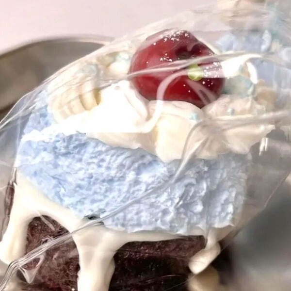 水感スクイーズ チェリーソルトケーキ スクイーズ squishy おもちゃ 超