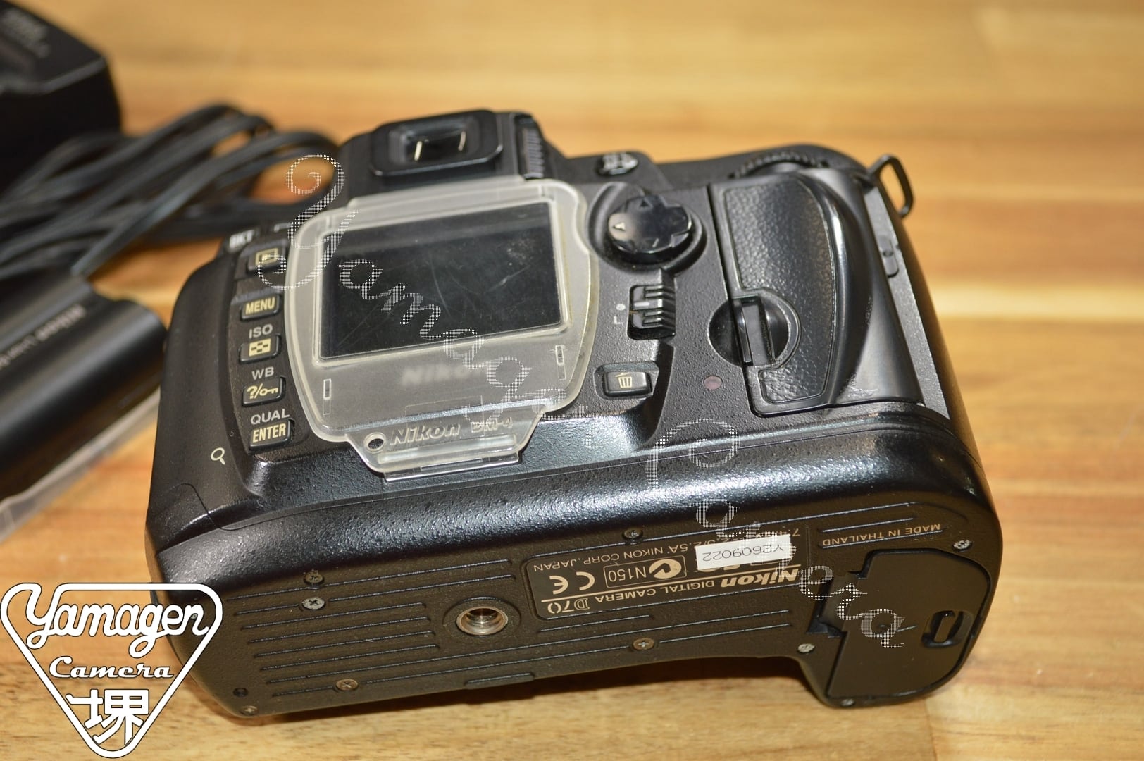 NikonD70ボディ、充電器、バッテリー ニコン/Nikon D70 Body 【充電器、バッテリー付】[Y2609022] | カメラ