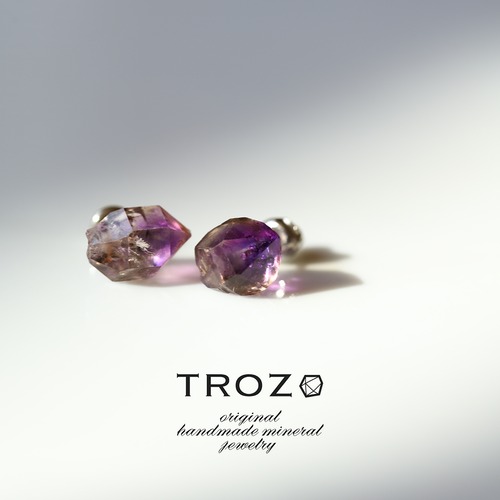 アメシスト (アメジスト) 鉱物原石 サージカルステンレス ピアス 天然石 アクセサリー (No.3688)