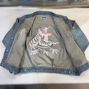 【HOUSTON / ヒューストン 51566 DENIM EMBROIDERY TRACKER JACKET / デニム刺繍トラッカージャケット】