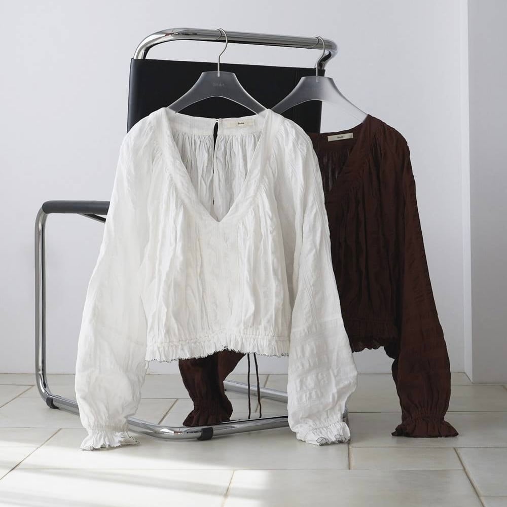 【 anuke 】Gather Volume Blouse