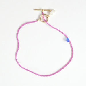 beads necklace pink