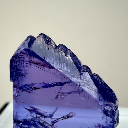 タンザナイト【Tanzanite】タンザニア産