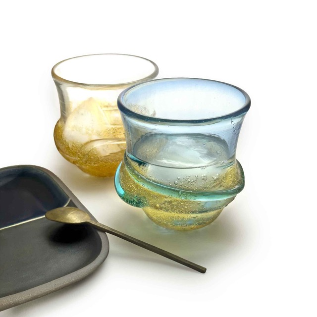 【宙吹きガラス工房虹】（歩夢）青水 / 水茶泡 [琉球ガラス]