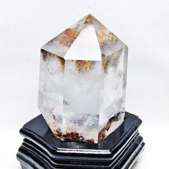 1.1Kg ガーデンクォーツ 六角柱 台座付属 一点物 152-3875