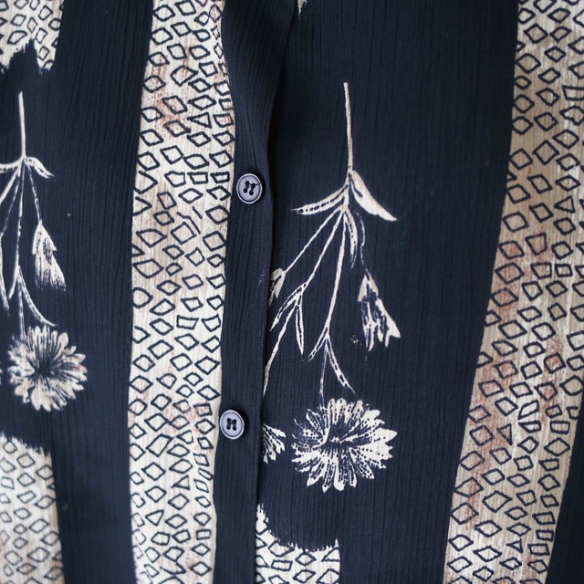 flower art pattern wrinkles fabric loose shirt