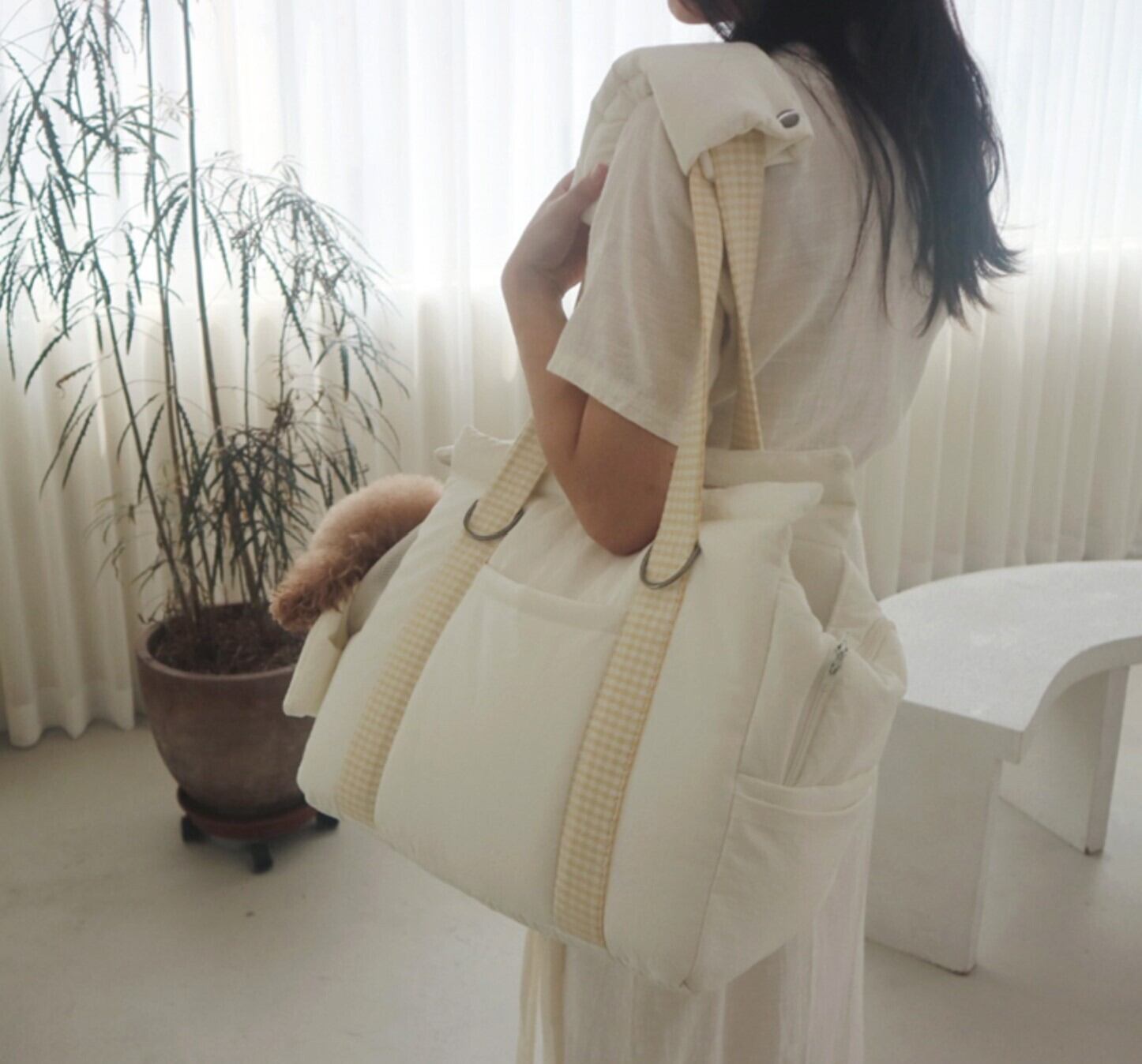 予約【DOUBLE COMMA】THECOM BAG (Ivory) | haneulpet