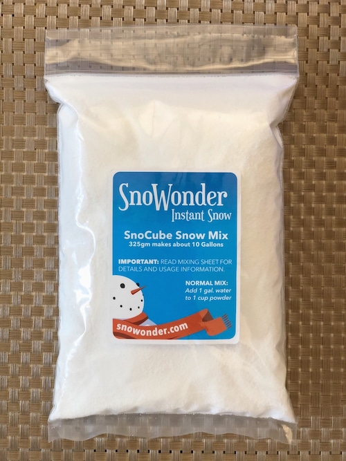 SnoWonder (スノーワンダー) スノーパウダー 水をかけるだけ 人工雪　10ガロン