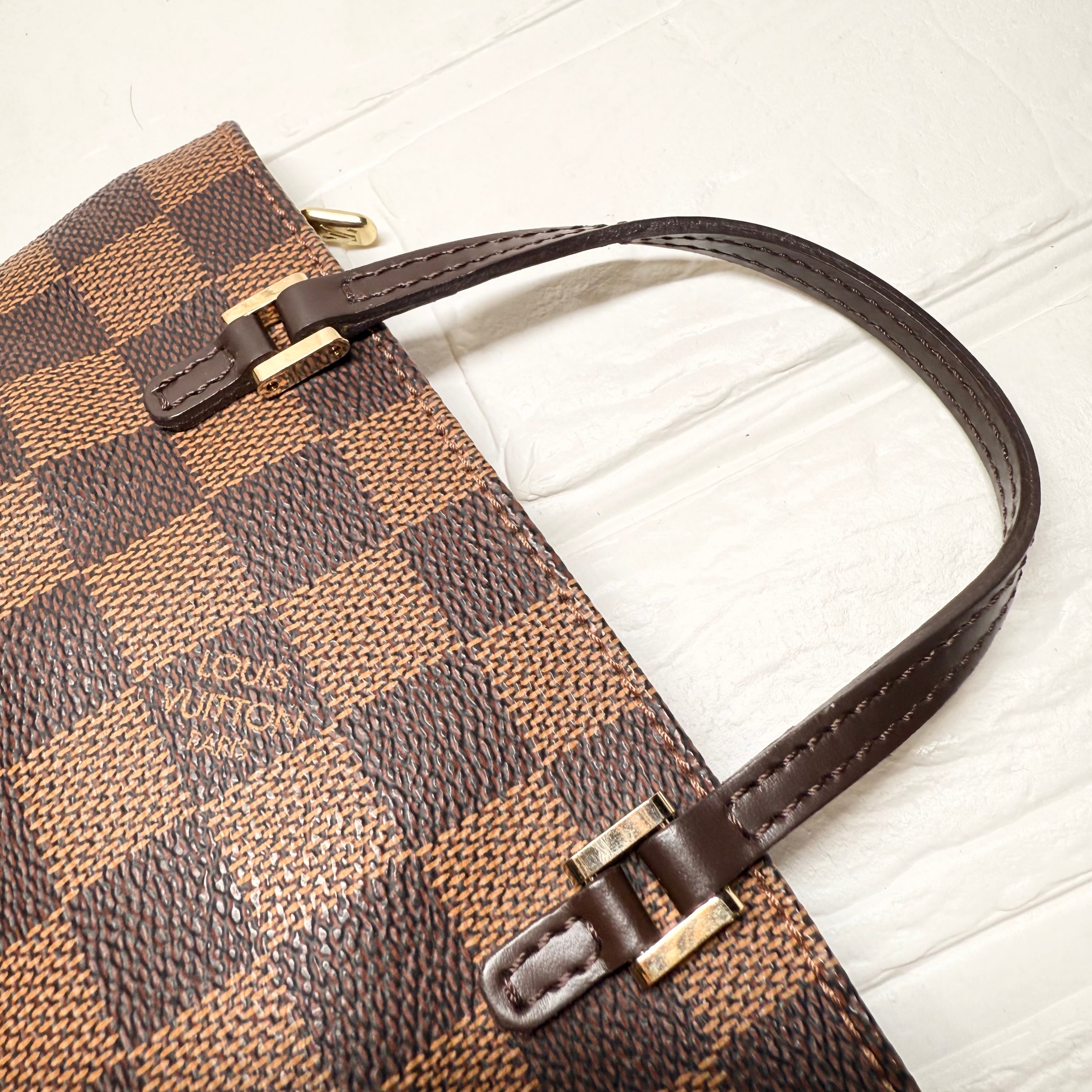 LOUIS VUITTON マノスクGM ダミエ　ポーチ ルイヴィトンダミエ マノスクGM 付属ポーチ ミニポーチ 2個持ち