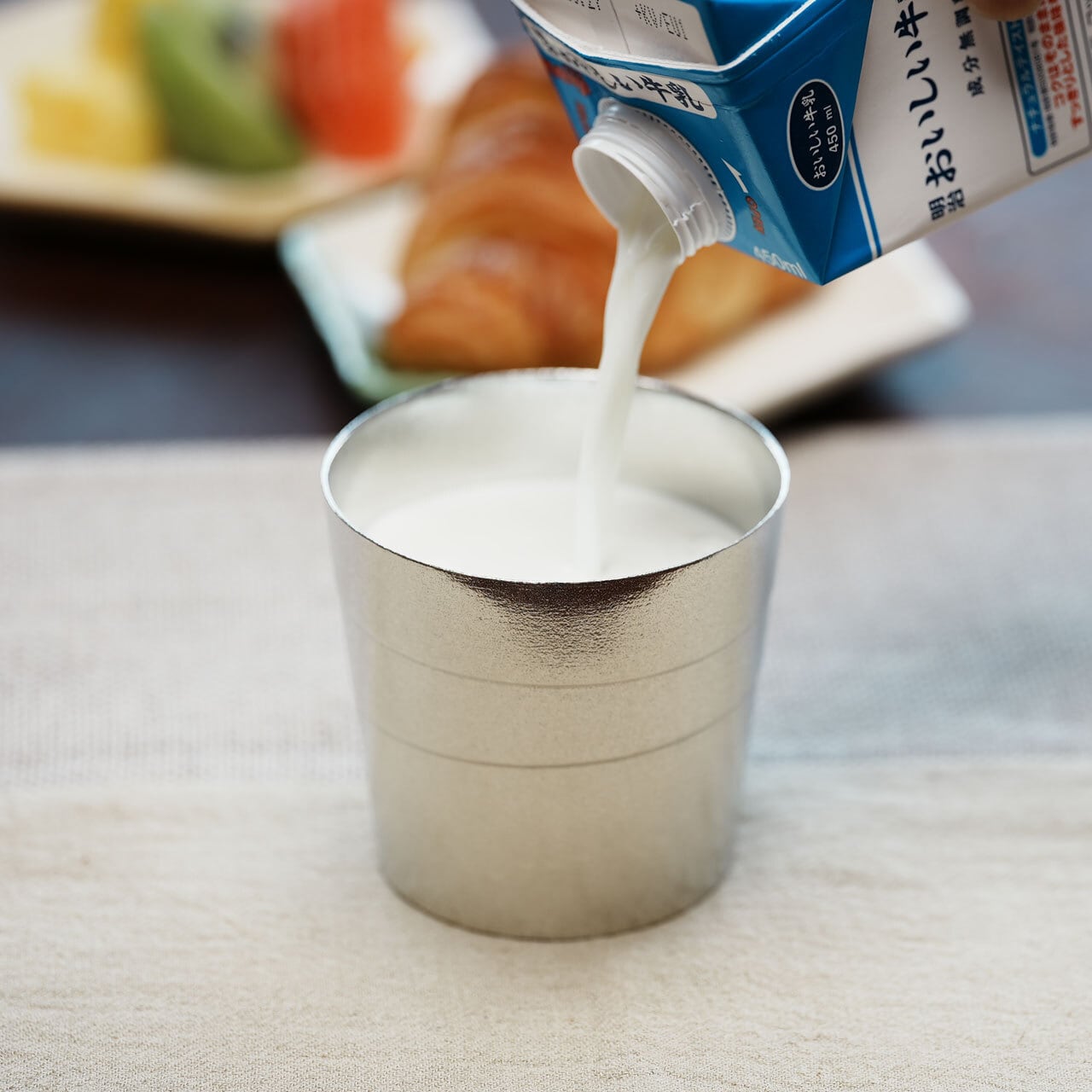 錫製のロックグラス》静波 ロックグラス（単品）｜銀雅堂 | 生活を