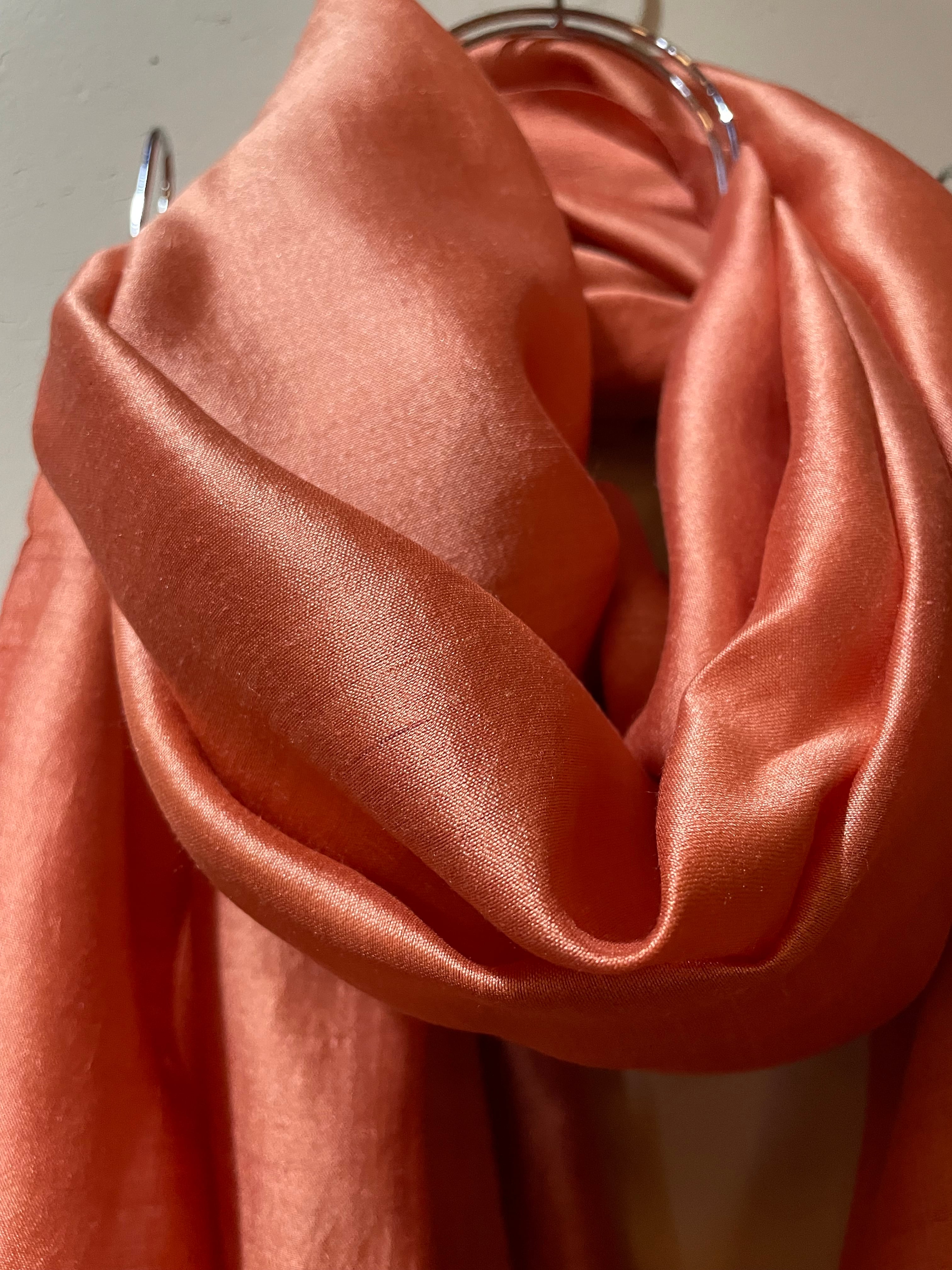 茜染 エリシルクストール シルク100% ワイルドシルク 染めムラあり 手織