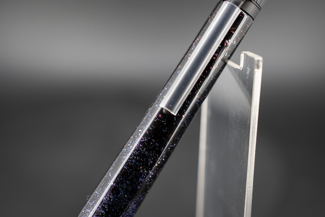 【森の王者】 レッドウッド 浮造り 拭き漆 Black MP