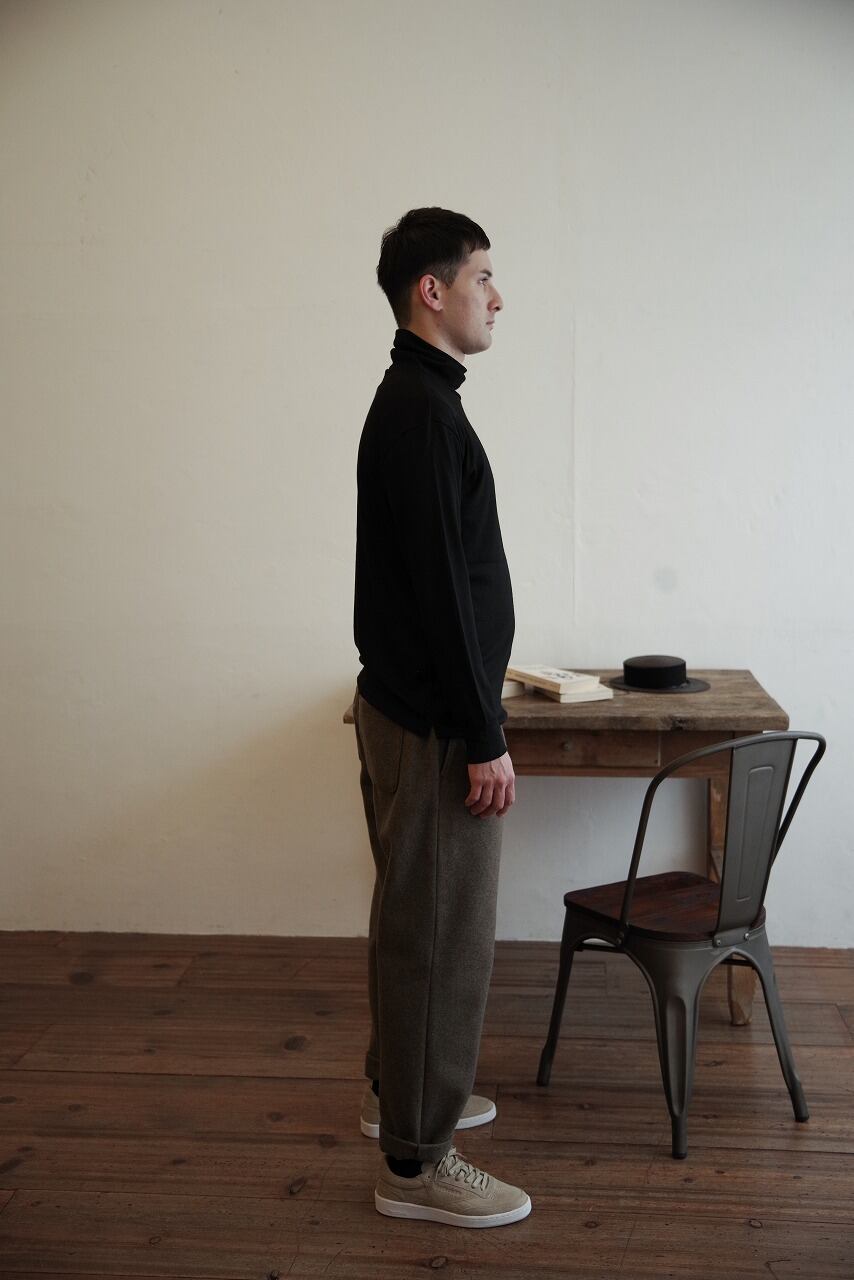 Super 120's Merino High Neck P/O