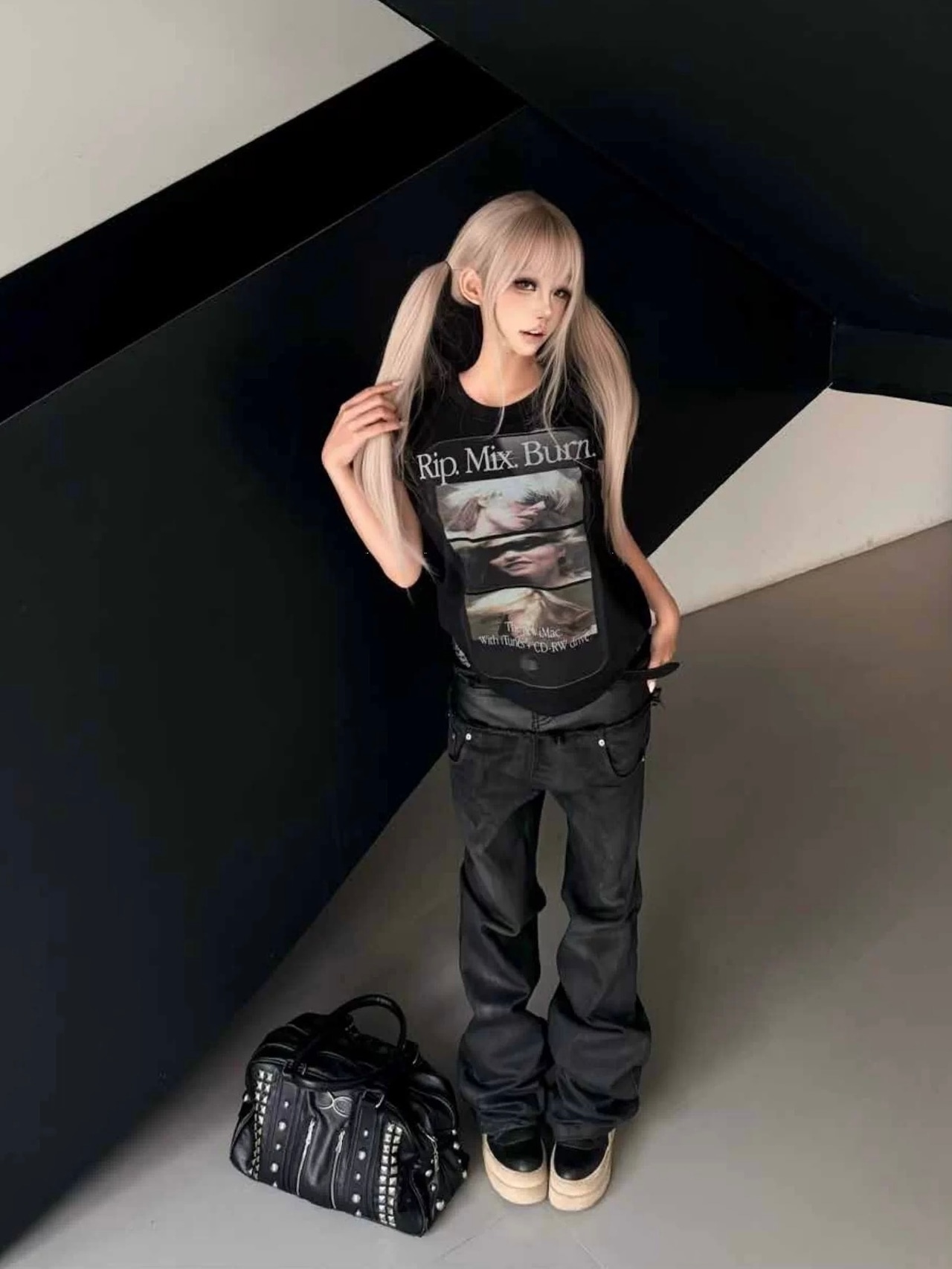 【CinderVein】Waxed Leather Panel Jeans