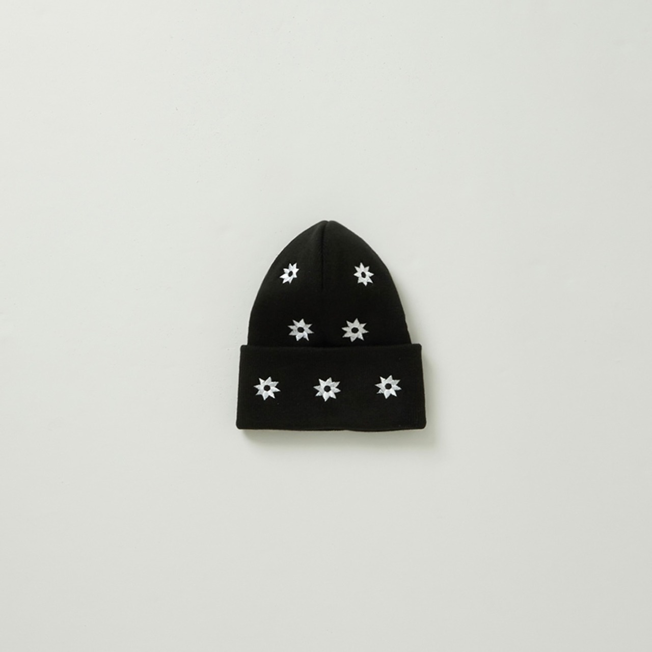 NICK GEAR  Flower Basic beanie