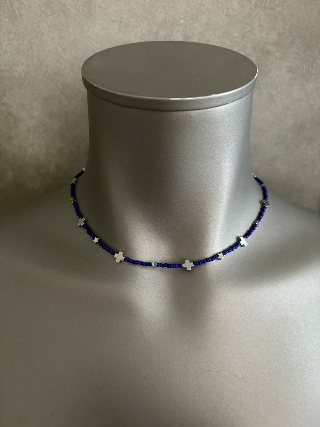 DEEP BLUE AND SILVER BEADS NECKLACE
