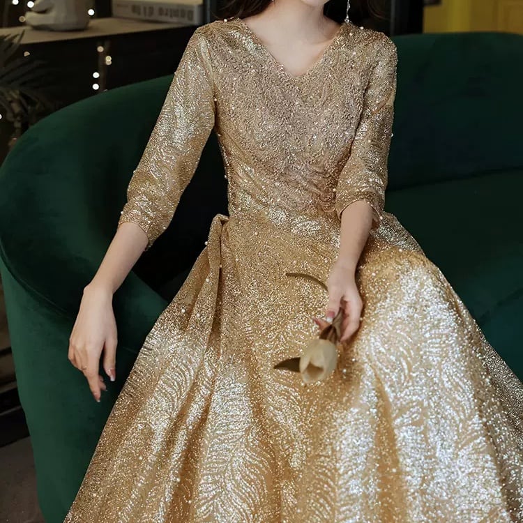 シャンパンゴールド イヴニングドレス D1126 | 演奏会・ステージ