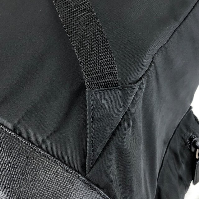 PRADA プラダ バックパック ブラック トライアングルロゴ フロントバックル ナイロン ダブルポケット vintage ヴィンテージ オールド ept4gf