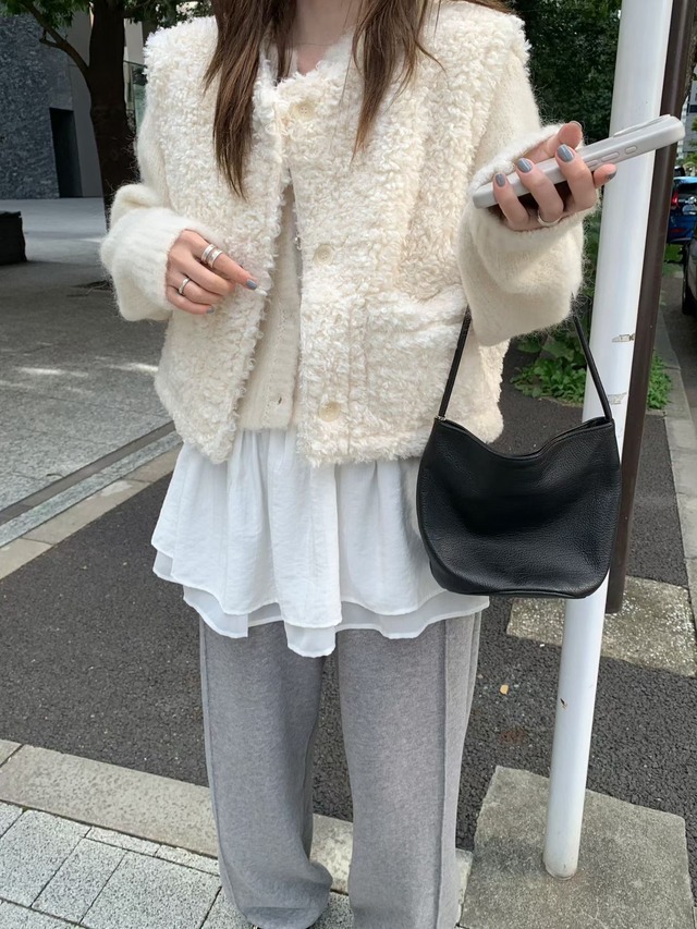 (即納)mellounge / Pony far vest / ivory