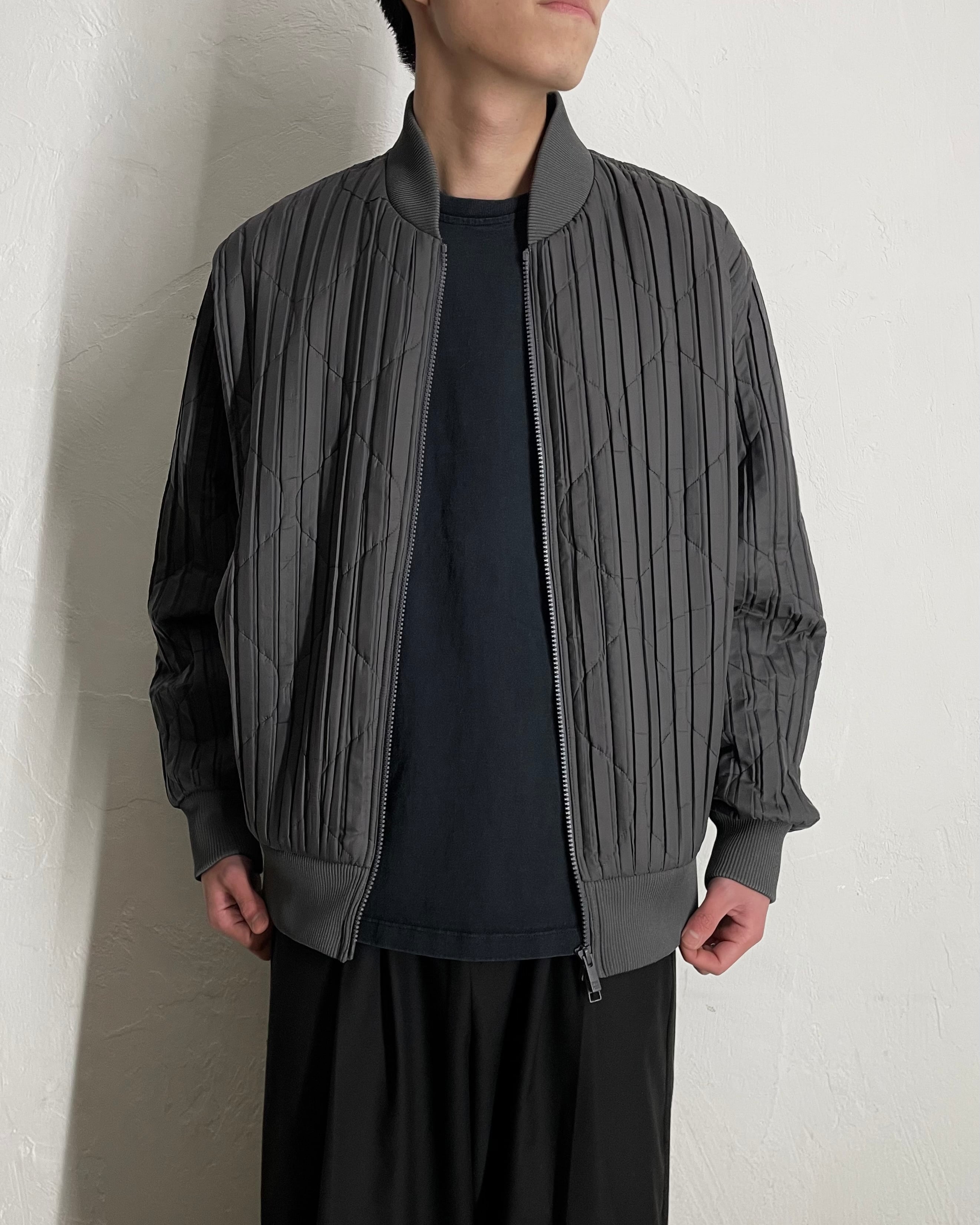 20AW HOMME PLISSE（ISSEY MIYAKE）Padded Pleats Blouson | VOLAR