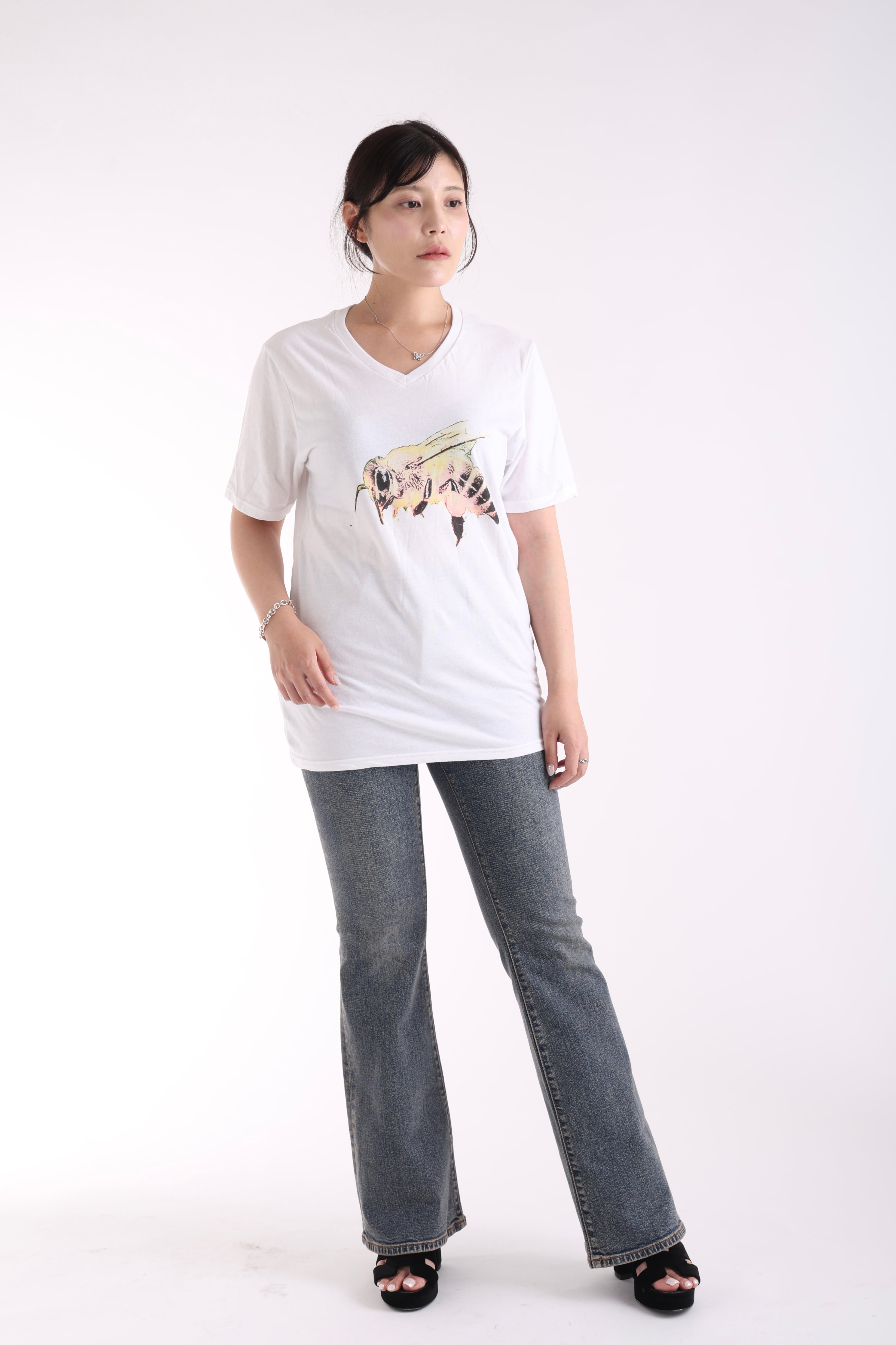 ユニセックス】ニホンミツバチVネックTシャツ | -Papilio Ulysses