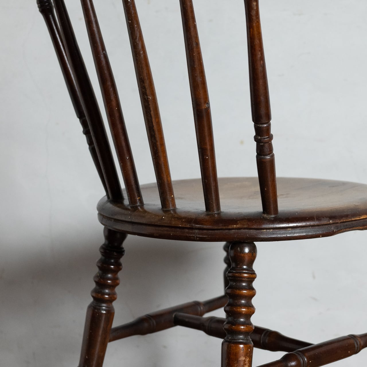 Ibex Chair / アイベックスチェア〈ダイニングチェア・ウィンザー