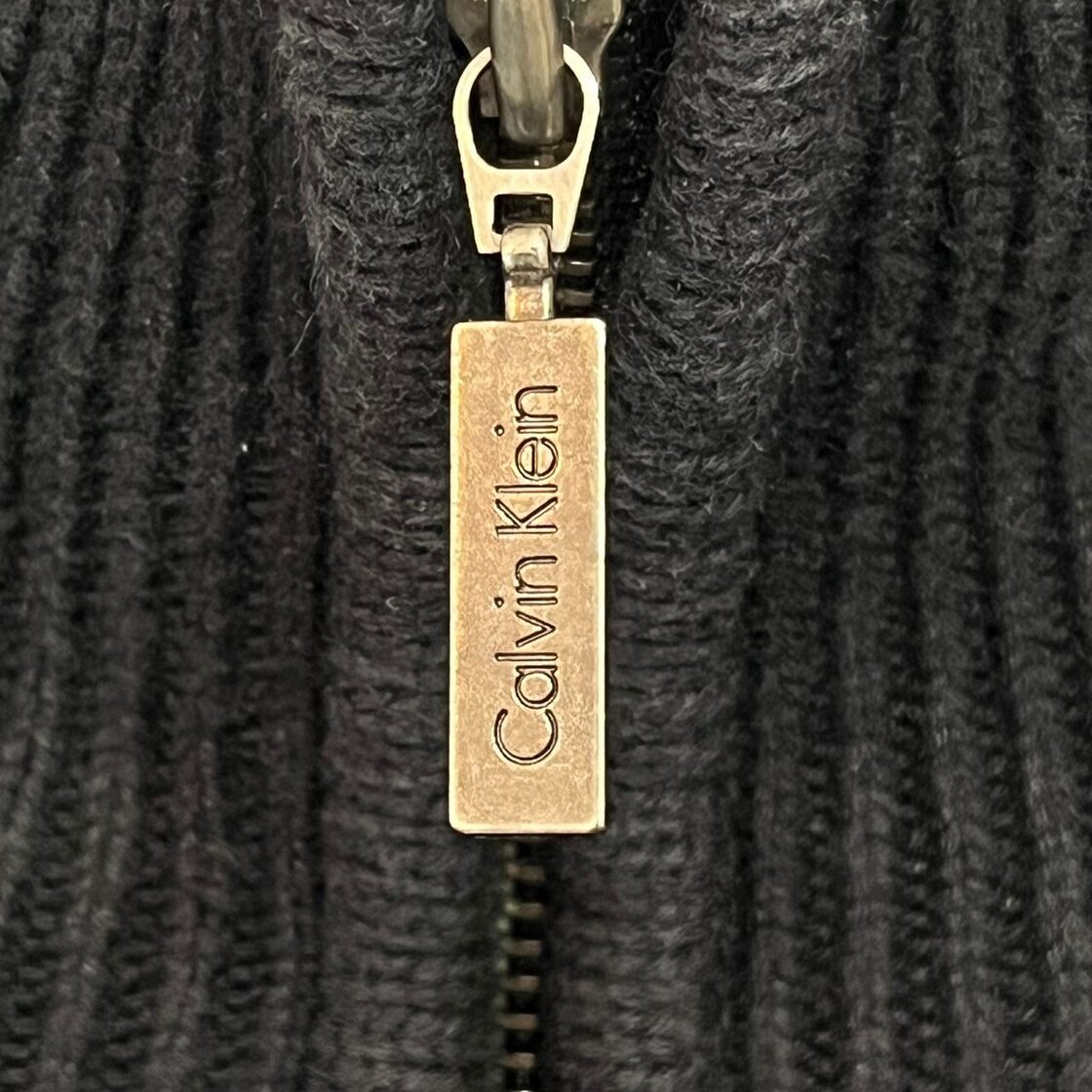 Calvin Klein カルバンクライン ニット ハーフジップ 無地 メタルロゴ 