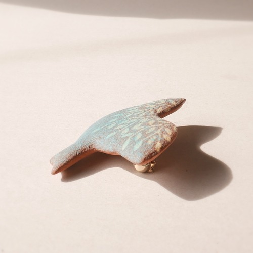 陶器ブローチ  葉影no.6  ことり