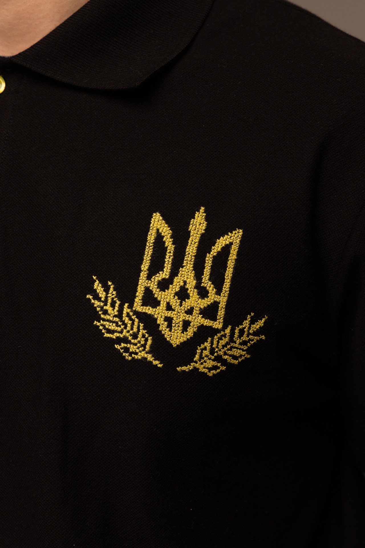 ウクライナ刺繍/国章ポロシャツ 半袖　クロスステッチ手刺繍　Mサイズ　メンズ - 5