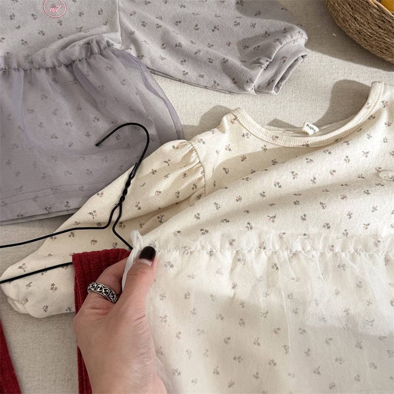 レース切り替えしフラワートップス