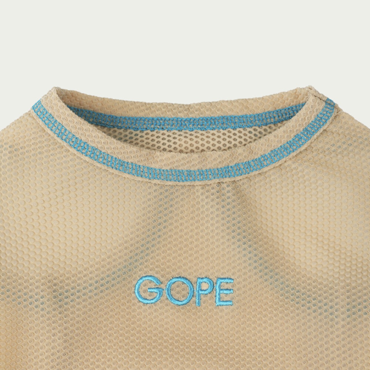 【予約】[ GOPE ] Stretch Mesh Sleeveless｜BEIGE × AQUA BLUE - 4