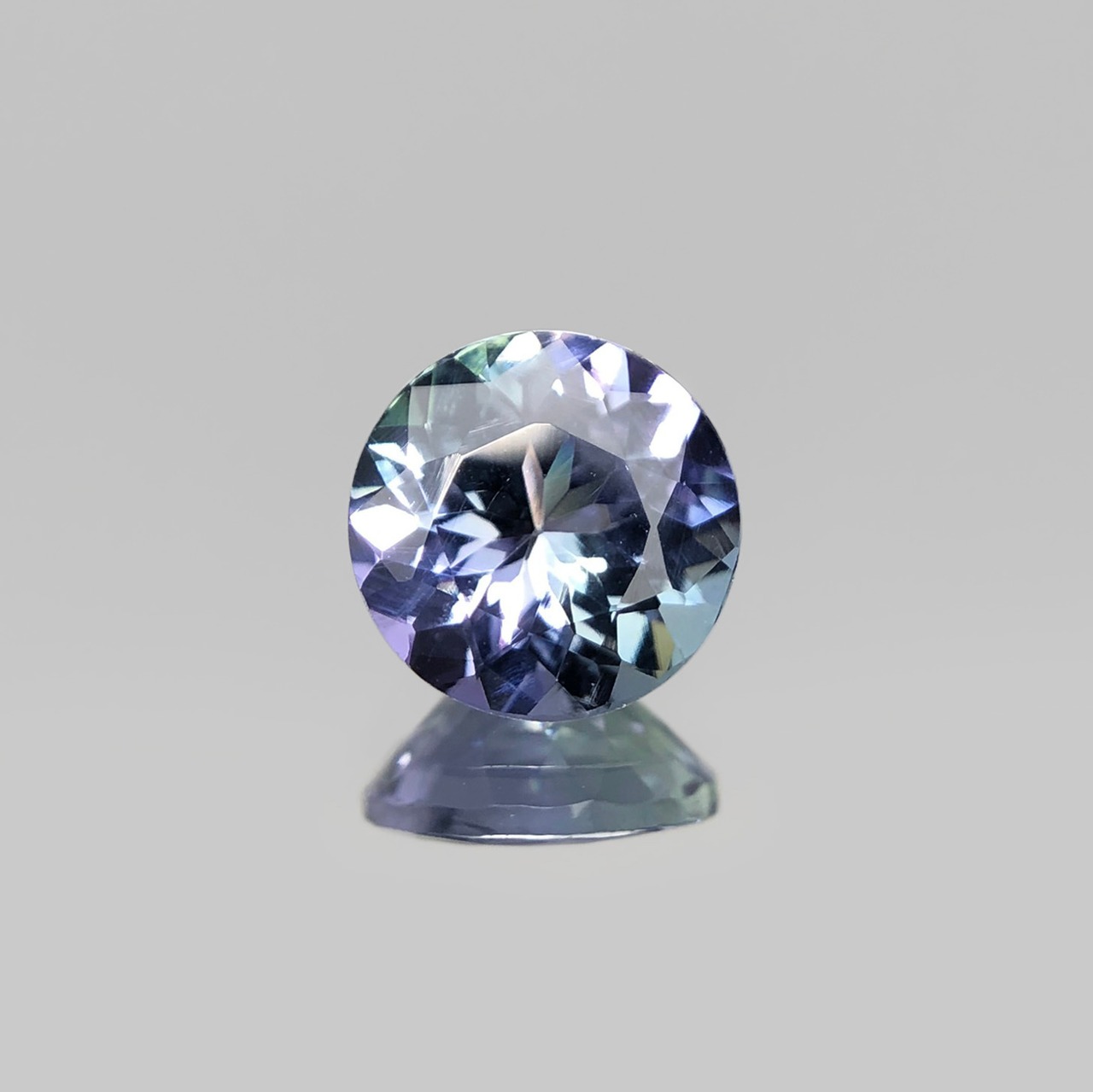 ソ付 非加熱タンザナイト 1.523ct ルース ラウンド