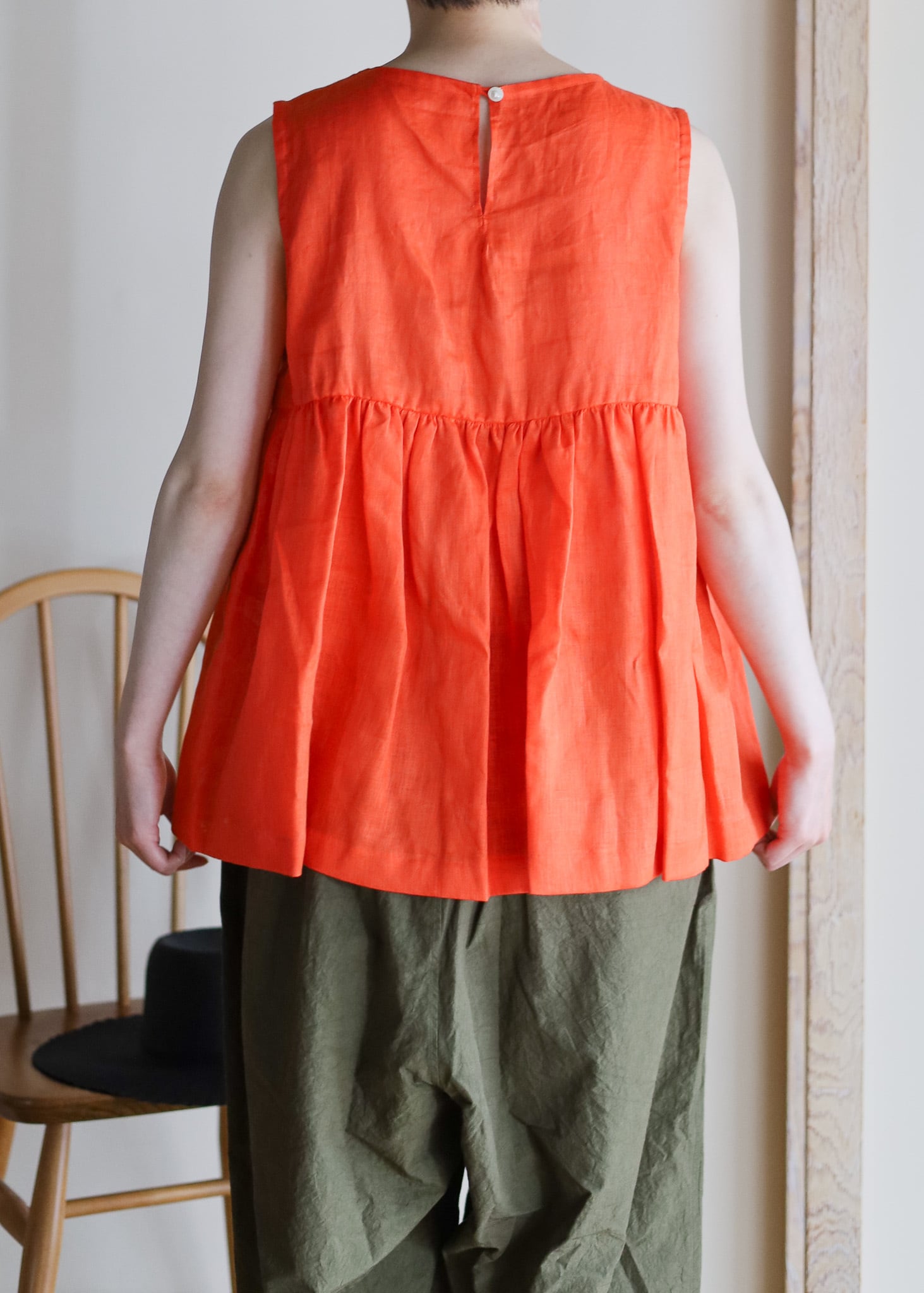 HAVERSACK - リネン ノースリーブブラウス - Orange / Navy | merle