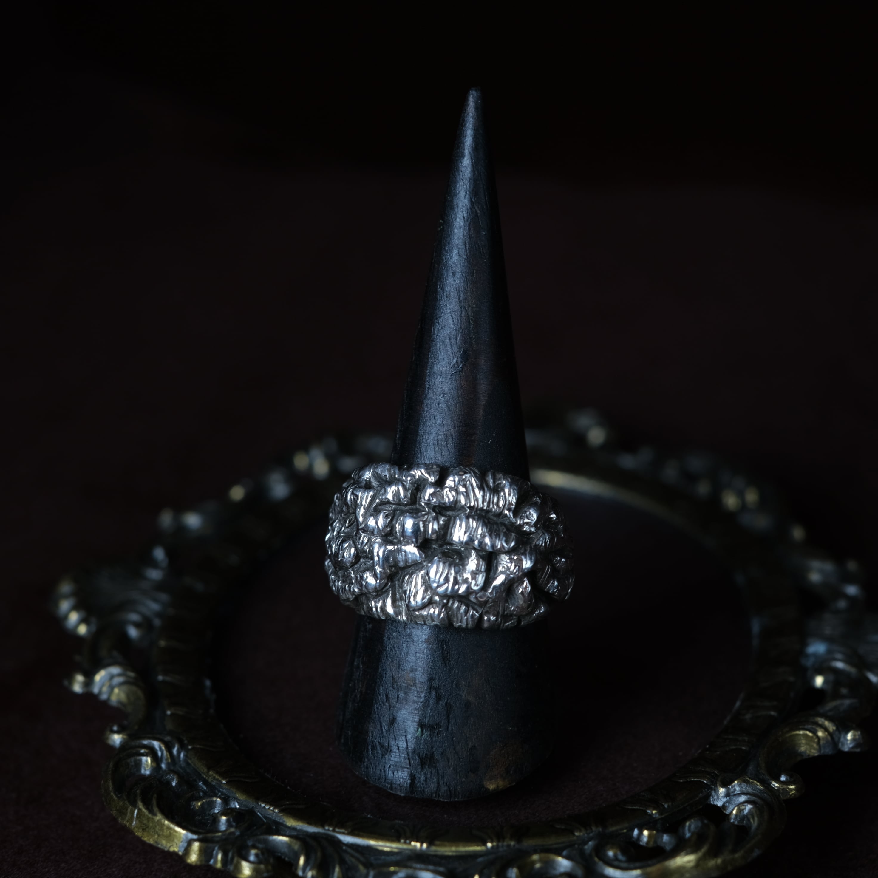 envyオリジナル シルバー925 silver 岩石デザインリング/黒燻仕上げ/19号