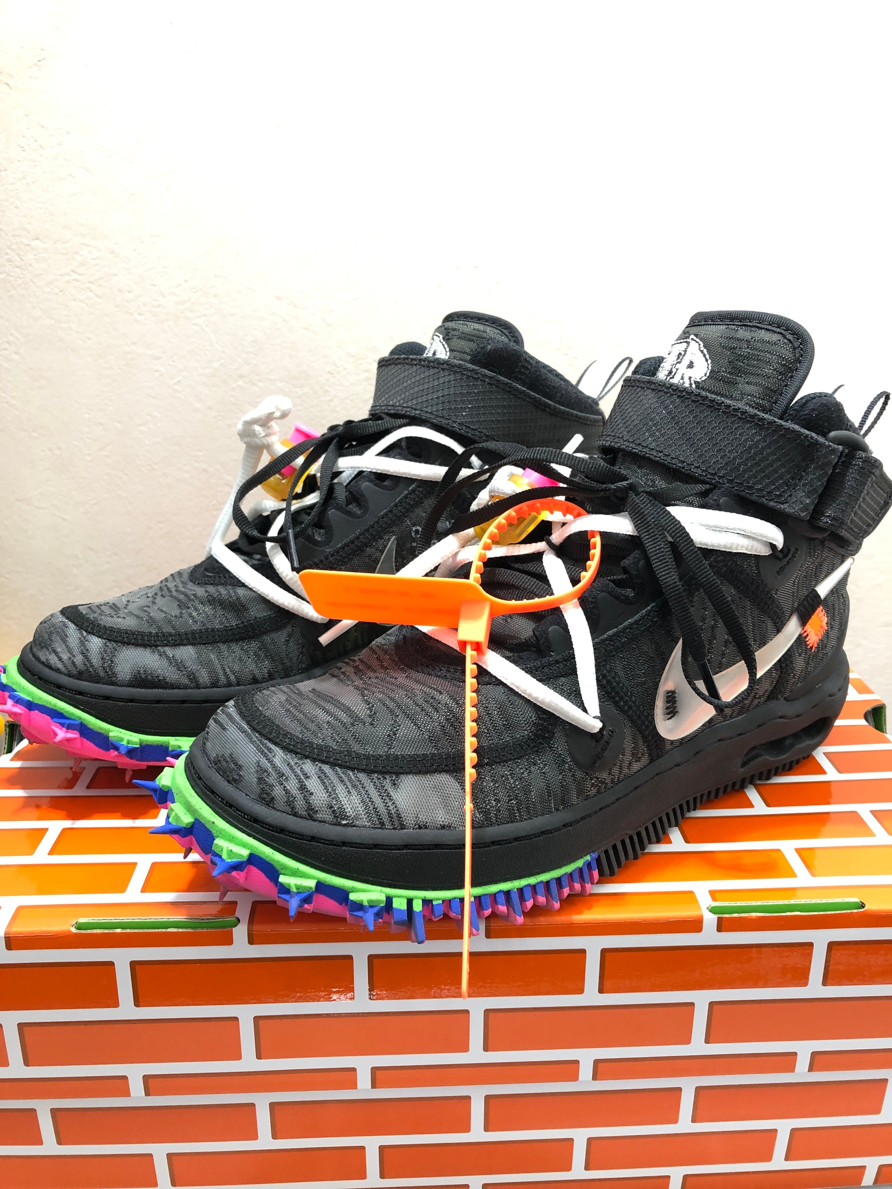 030901 Off-White × Nike Air Force 1 Mid SP スニーカー 24.5cm オフ 