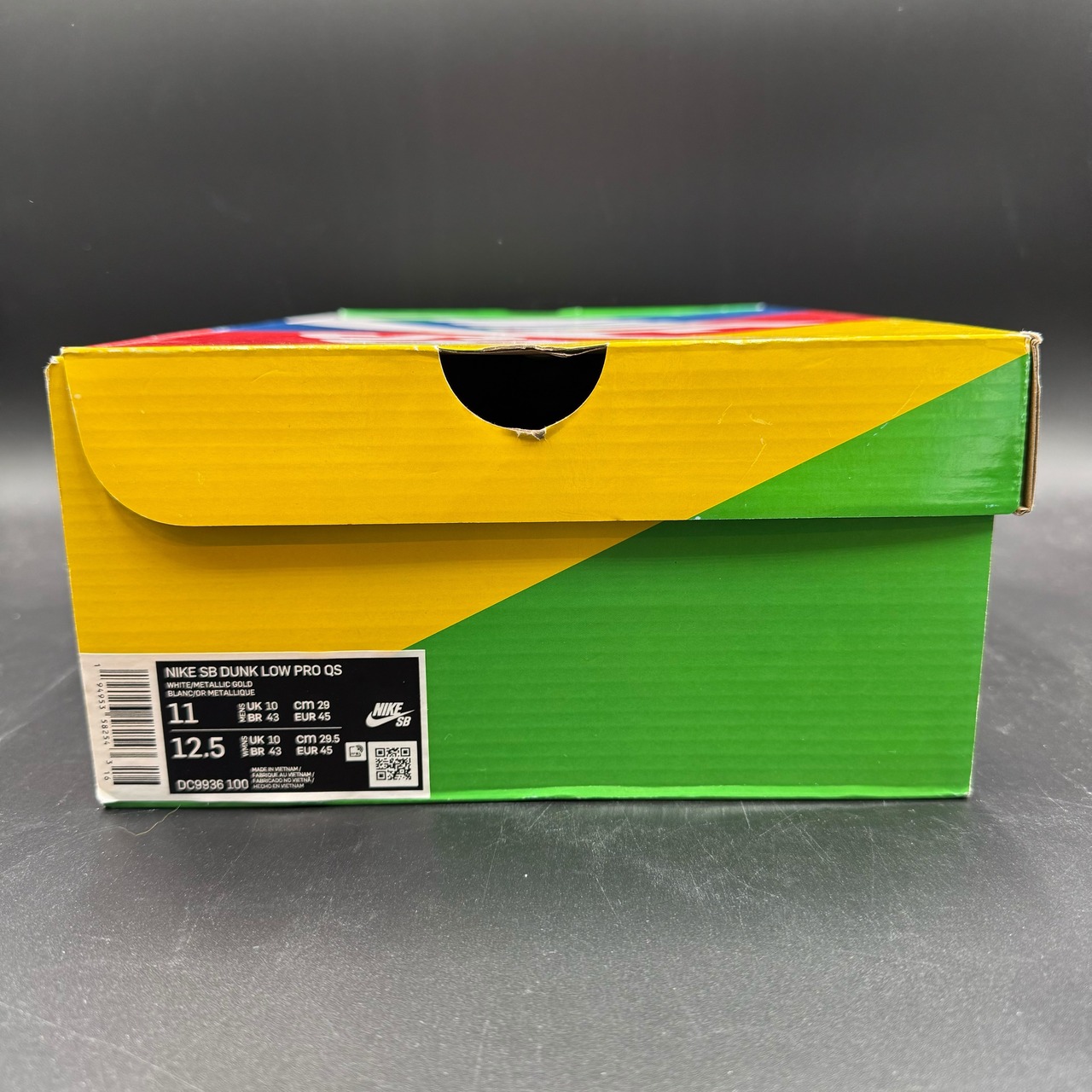 ×SEAN CLIVER NIKE SB DUNK LOW HOLIDAY SPECIAL DC9936-100