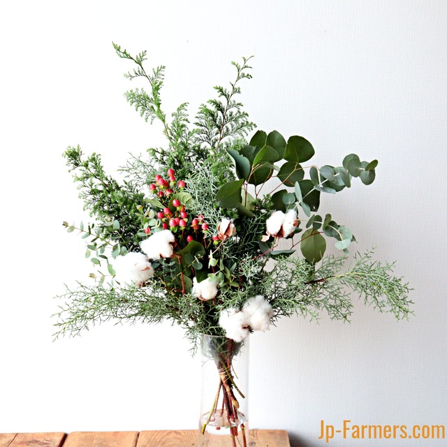 このまま花瓶に飾るだけで　まるでクリスマスツリー☆彡な、花材セット　