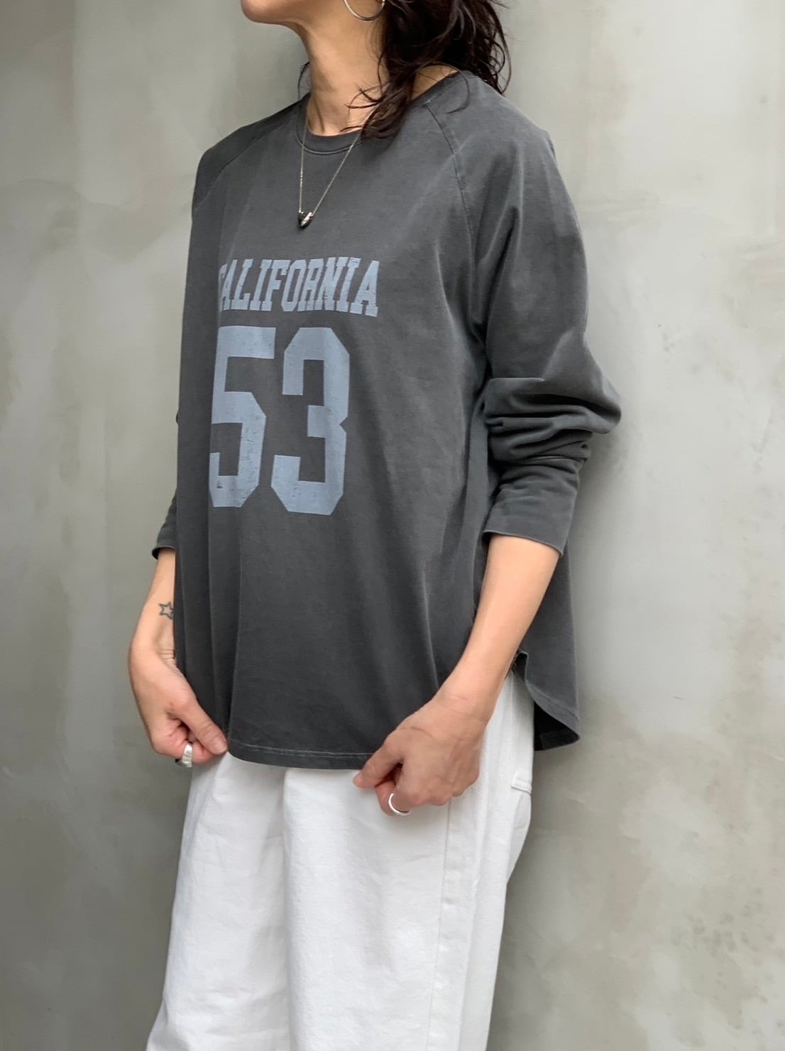 新品♡【Flamingo firm】ナンバーロゴカットソー♡送料込み Flamingo firm】ナンバーロゴカットソー | valance 福井
