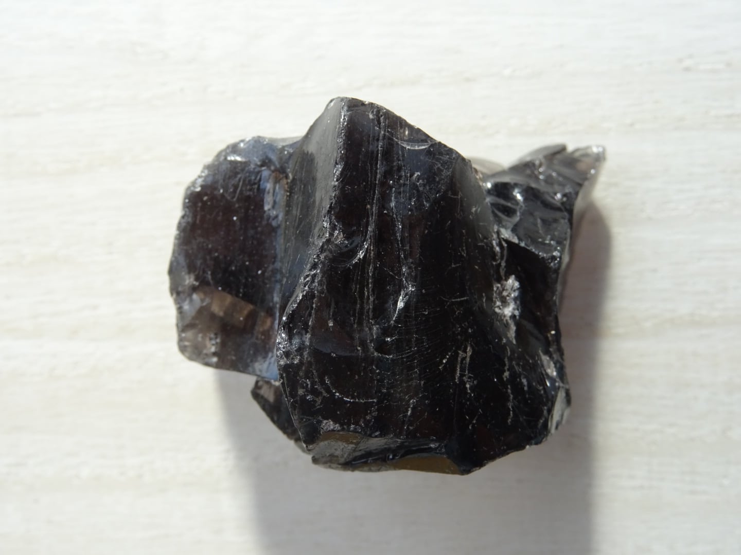 霧ヶ峰高原産黒曜石 ~Kirigamine Obsidian~ | 虹石屋