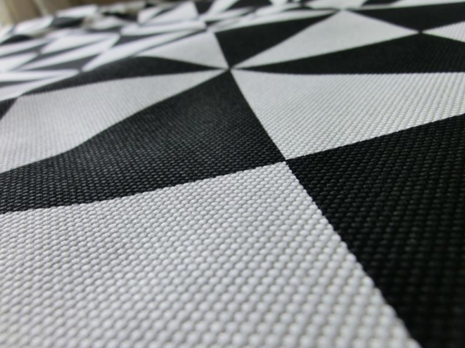 【はぎれ】marimekko canvas マリメッコ キャンバス生地 幾何学模様 Bクラス