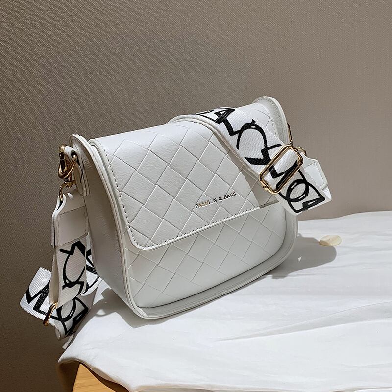 小さなバッグ女性のバッグ2020夏の新しい波のファッション野生のブロードバンドクロスボディバッグinsネット赤いショルダー小さな正方形のバッグ Tiancai_Wing_Bag8220695