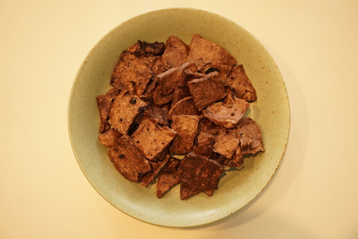 馬肺ジャーキー 100g | APERRO JAPAN 無添加ペットフード＆トリーツ専門店