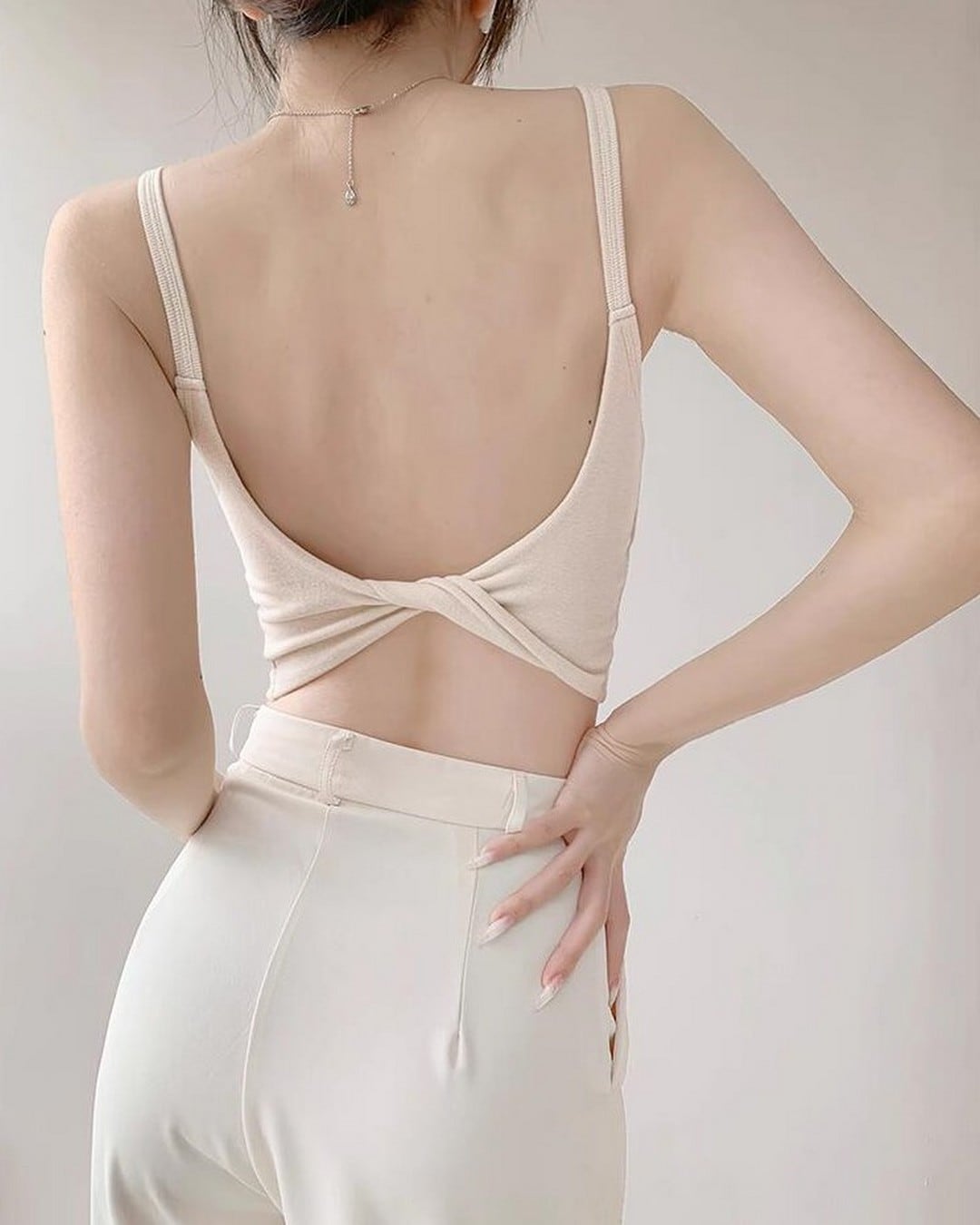 バッククロスショートキャミソール S24583