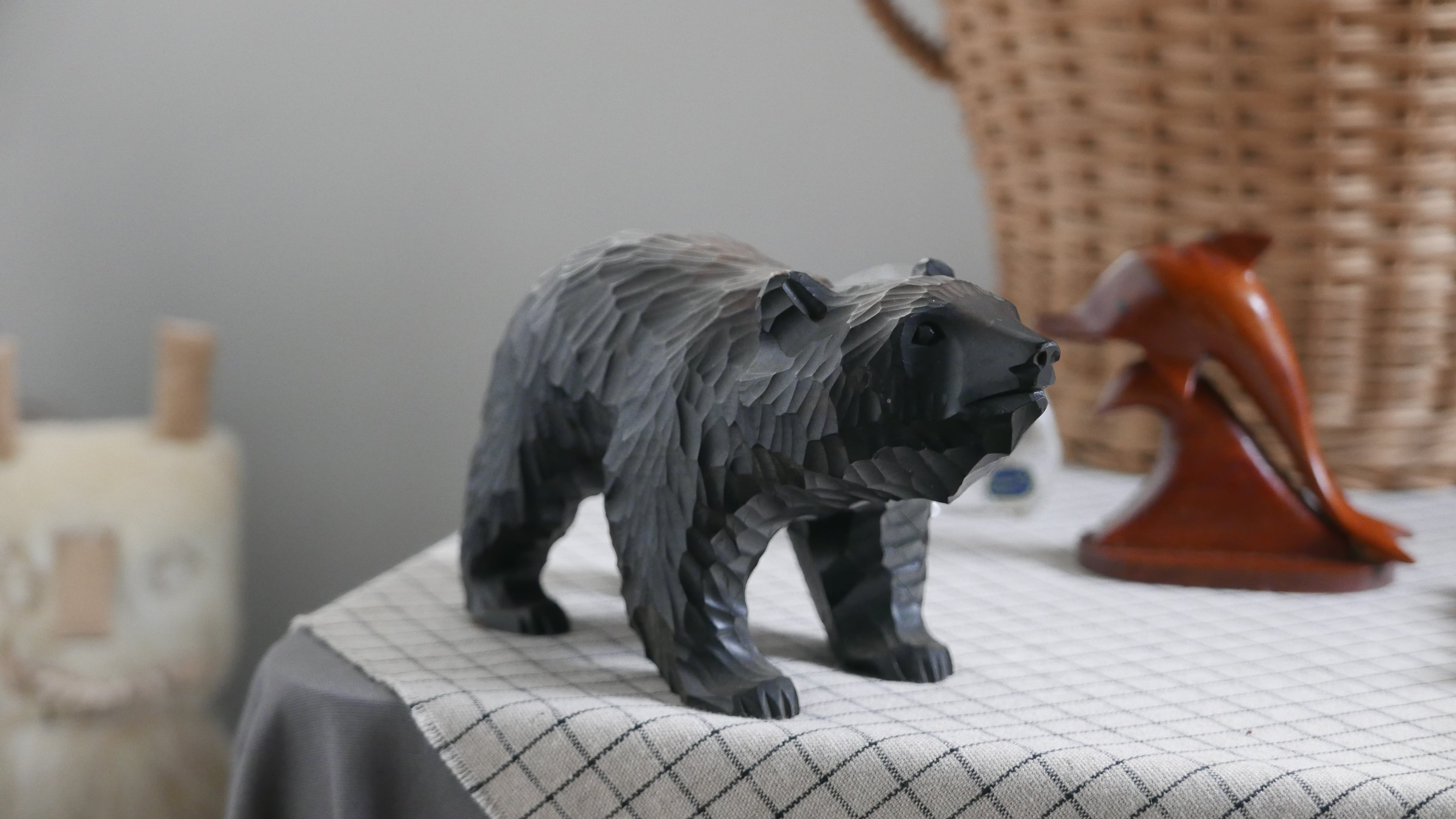 old japan wooden bear / carver : unknown