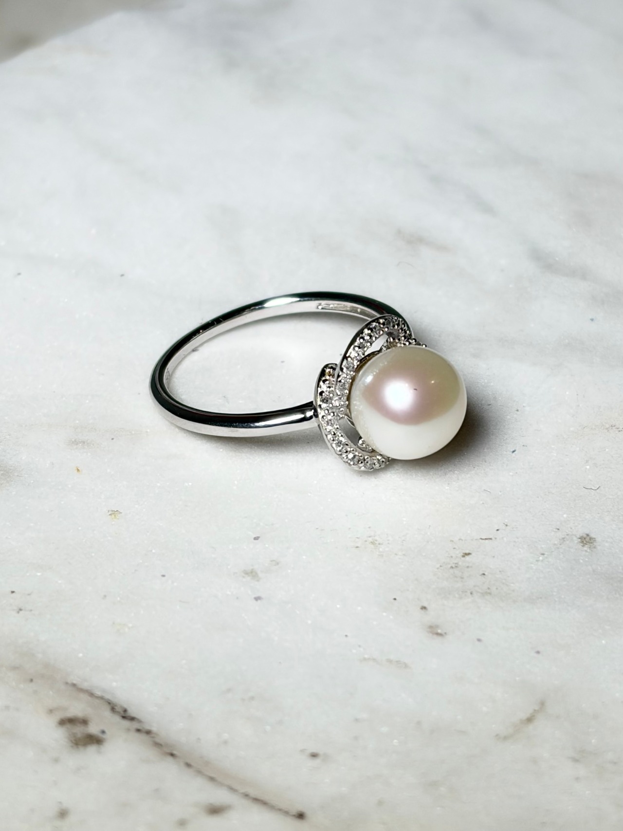 vintage silver pearl & diamond ring